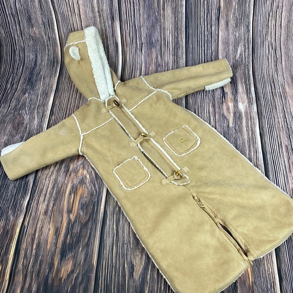 Baby Gap Faux Suede (Poly) & Shearling Bear Snow Onesie - Sz 6-12 Month